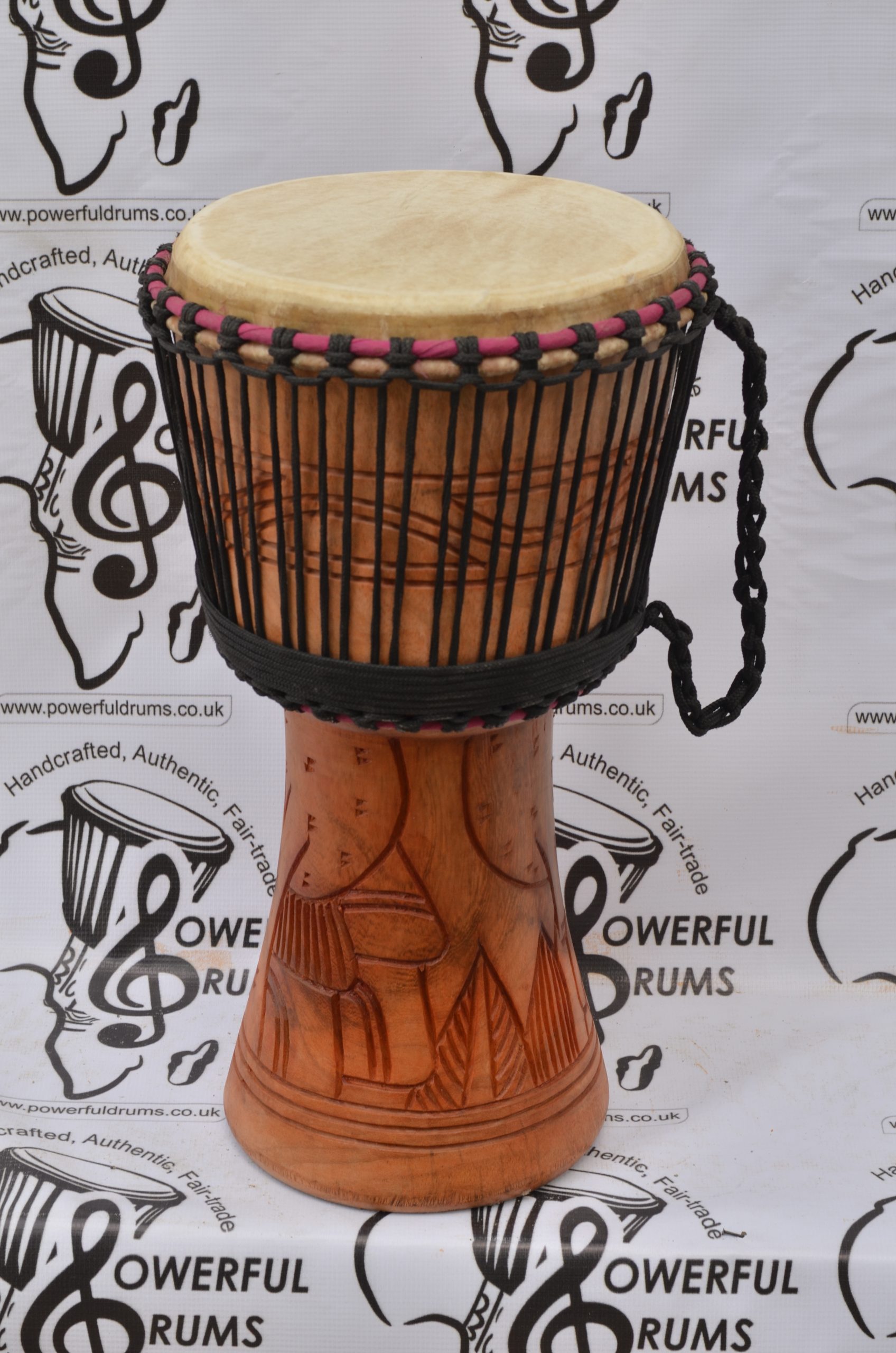 STANDARD DJEMBE VILLAGE SCENE